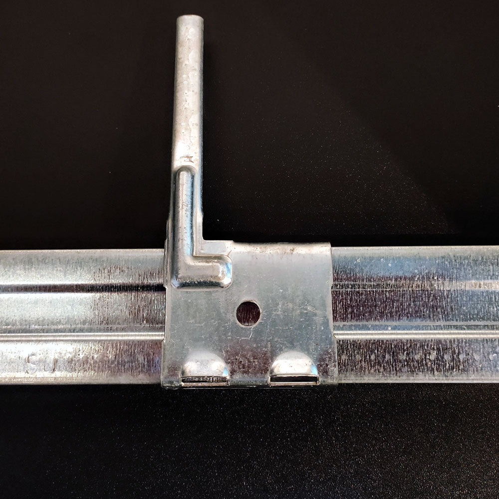 Boltless Rack Divider Clip Set - SIM WIN LIANG Singapore